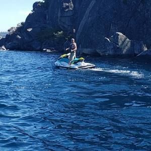 Meet your Posher, Logan